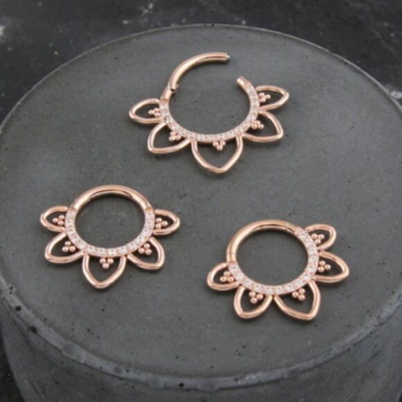 NEW Floral Hinged Septum Ring, Gold - 16G - Picture 4 of 7